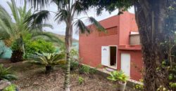 ¡Espectacular casa con vistas al mar en Icod de los Vinos, Tenerife: ¡Inversión perfecta!