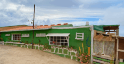 Dom z dużą działką rustykalną o powierzchni 150 000 m²