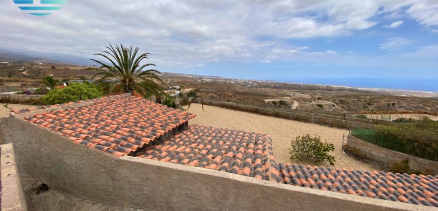 Finca Rustica z jaskiniami i zbiornikiem na wodę