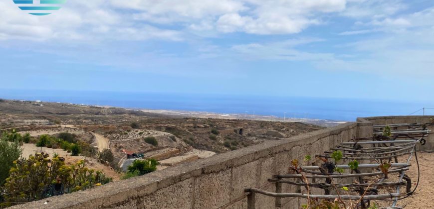 Finca Rustica z jaskiniami i zbiornikiem na wodę