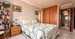 Idealny dom na wyspie – Apartament z tarasem w Torviscas Alto!