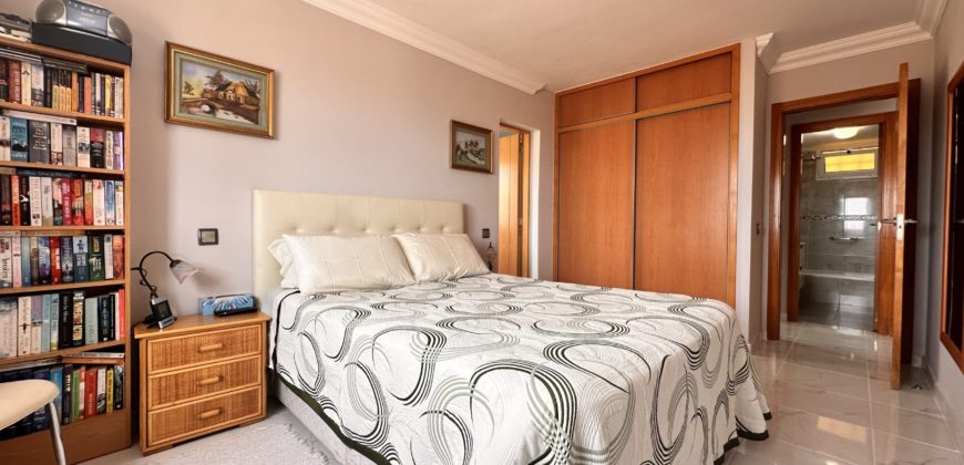 Idealny dom na wyspie – Apartament z tarasem w Torviscas Alto!