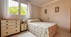 Idealny dom na wyspie – Apartament z tarasem w Torviscas Alto!