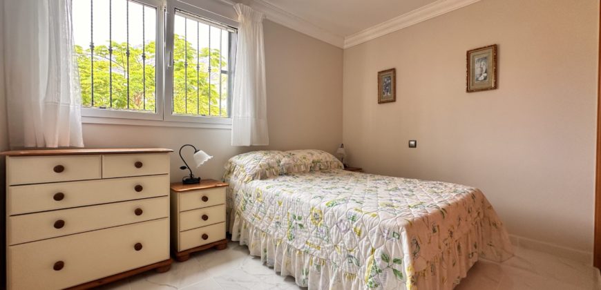 Idealny dom na wyspie – Apartament z tarasem w Torviscas Alto!