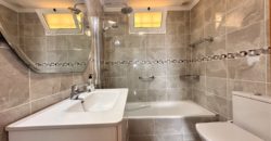 Idealny dom na wyspie – Apartament z tarasem w Torviscas Alto!