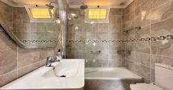 Idealny dom na wyspie – Apartament z tarasem w Torviscas Alto!