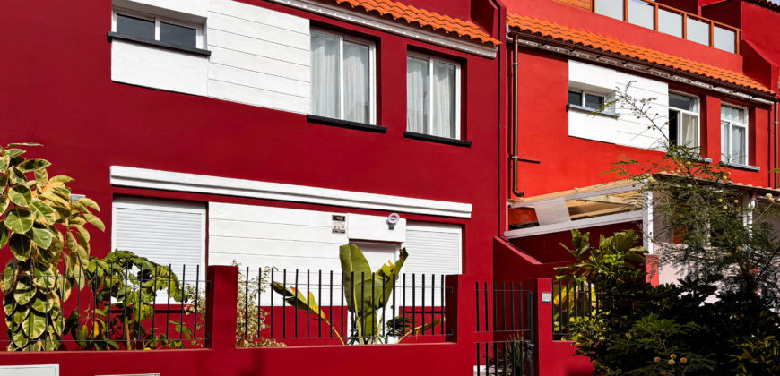 Townhouse for Sale in San Isidro with garden