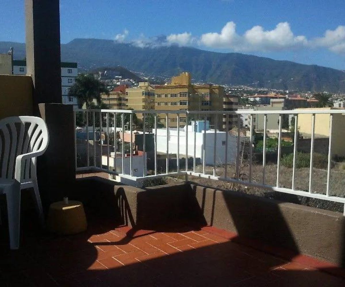 Puerto de La Cruz 2250459410537