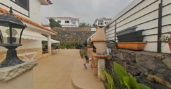 Santa Úrsula 2273272610537