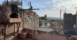 Tu Oasis Canario en Chimiche: Auténtica Casa con Cuevas y Vistas al Océano