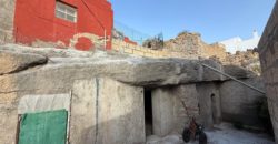 Tu Oasis Canario en Chimiche: Auténtica Casa con Cuevas y Vistas al Océano