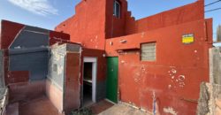 Tu Oasis Canario en Chimiche: Auténtica Casa con Cuevas y Vistas al Océano