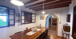 Finca Rústica con Parcela Urbana y Licencia Turística en Los Silos, Tenerife