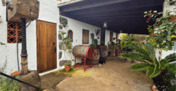 Finca Rústica con Parcela Urbana y Licencia Turística en Los Silos, Tenerife