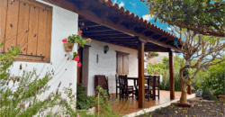 Finca Rústica con Parcela Urbana y Licencia Turística en Los Silos, Tenerife