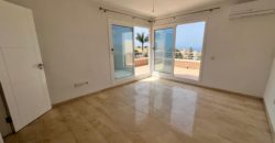Chalet Adosado en Venta – Los Girasoles, Madroñal de Fañabé