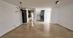 Chalet Adosado en Venta – Los Girasoles, Madroñal de Fañabé