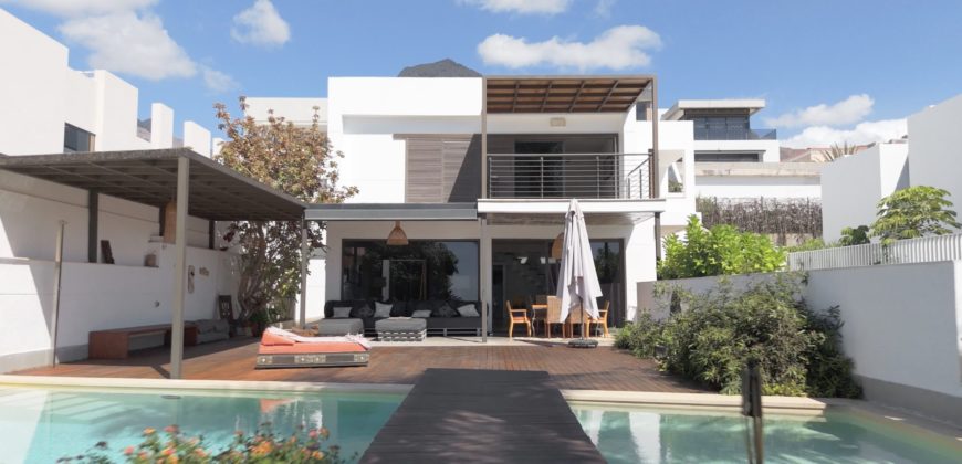 Ekskluzywna willa na sprzedaż w Madroñal de Fañabé – Adeje