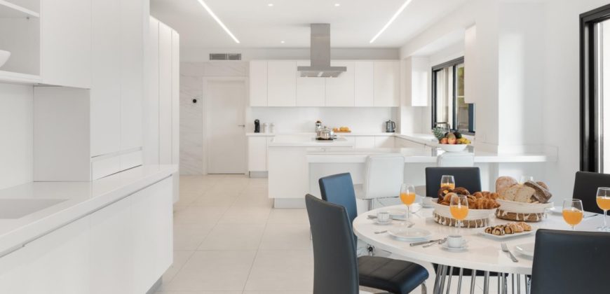 Villa de lujo en venta en San Eugenio – Villa Nápoles