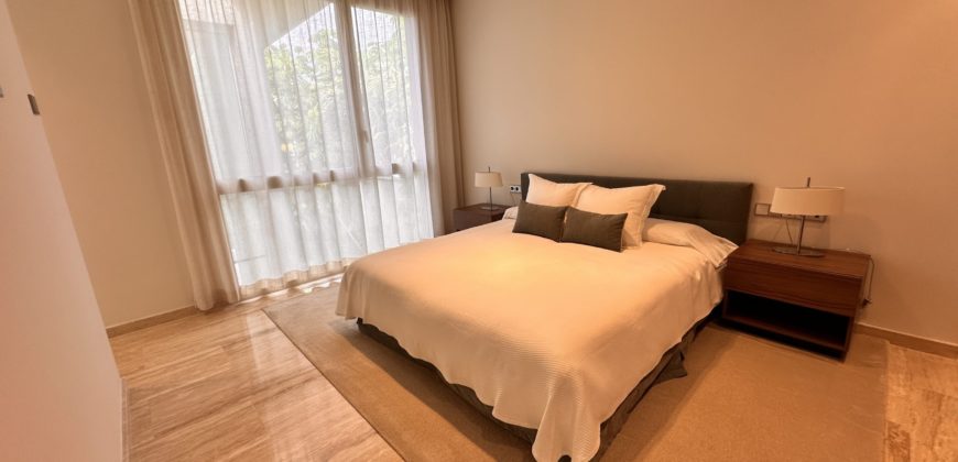 Villa de lujo en venta en Adeje – Villas Barranco Golf