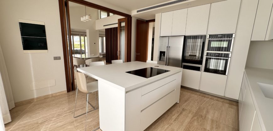 Villa de lujo en venta en Adeje – Villas Barranco Golf