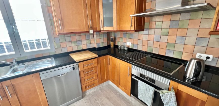 Villa en venta en Vista Hermosa II, Los Cristianos – Tenerife Sur