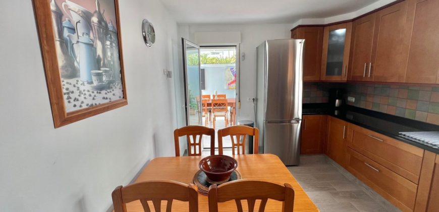 Villa en venta en Vista Hermosa II, Los Cristianos – Tenerife Sur