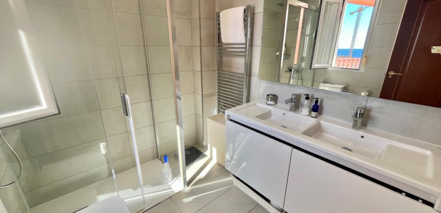 Villa en venta en Vista Hermosa II, Los Cristianos – Tenerife Sur