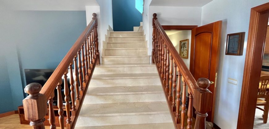 Villa en venta en Vista Hermosa II, Los Cristianos – Tenerife Sur