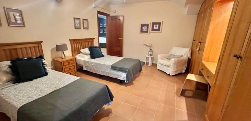 Villa en venta en Vista Hermosa II, Los Cristianos – Tenerife Sur