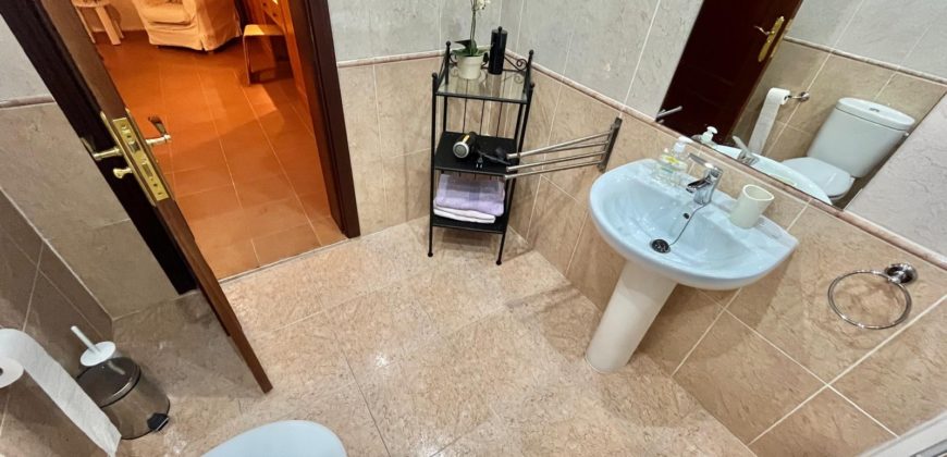 Villa en venta en Vista Hermosa II, Los Cristianos – Tenerife Sur