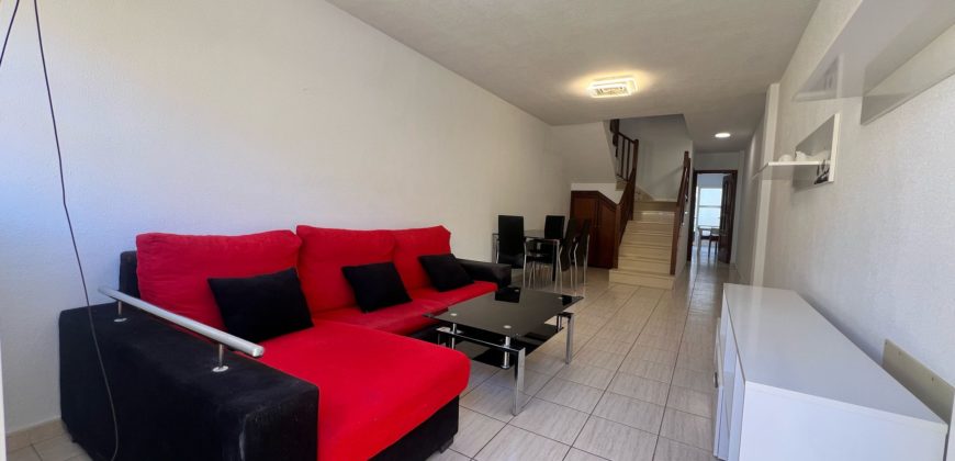 Semi-Detached Triplex for Sale – Valle de San Lorenzo, Arona