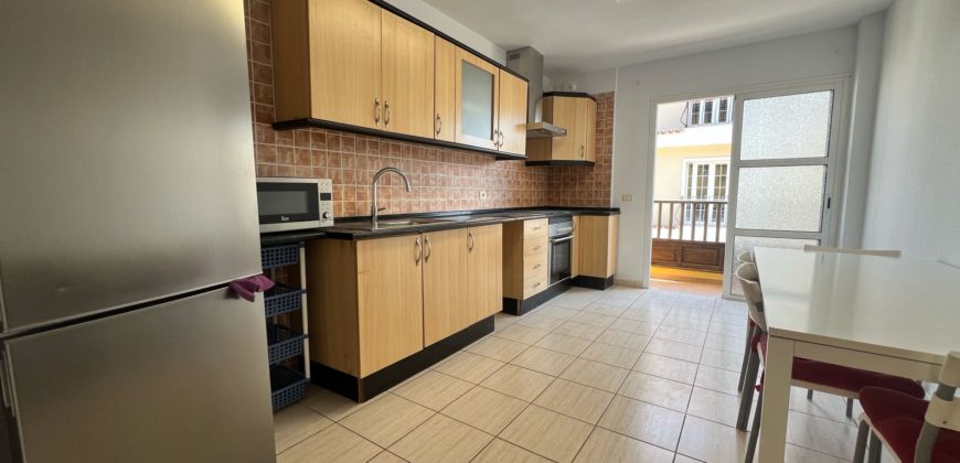 Semi-Detached Triplex for Sale – Valle de San Lorenzo, Arona