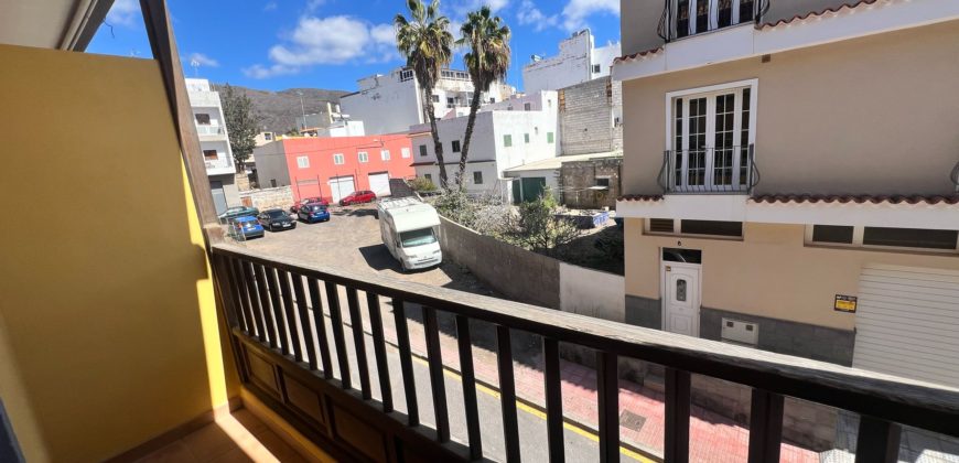 Semi-Detached Triplex for Sale – Valle de San Lorenzo, Arona