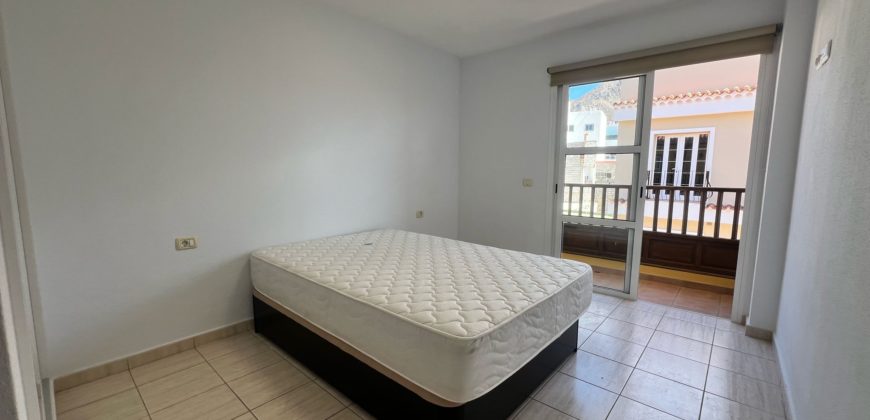 Semi-Detached Triplex for Sale – Valle de San Lorenzo, Arona