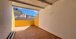 Semi-Detached Triplex for Sale – Valle de San Lorenzo, Arona