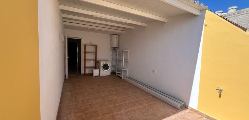 Semi-Detached Triplex for Sale – Valle de San Lorenzo, Arona