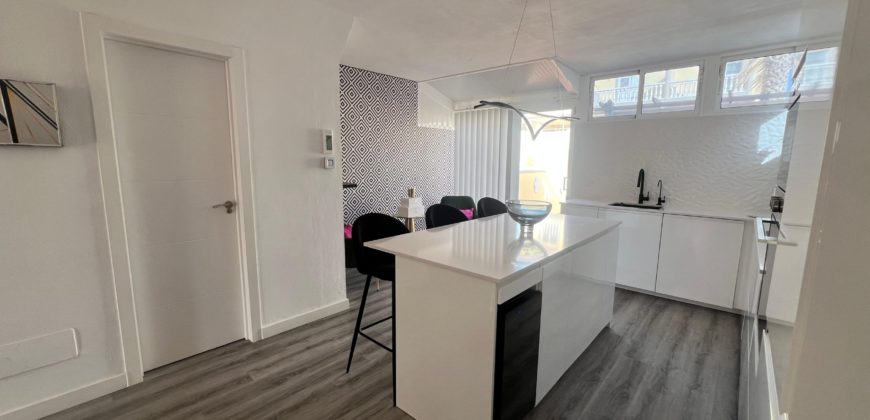 Corner Duplex for Sale – Médano Beach, El Médano, Tenerife South