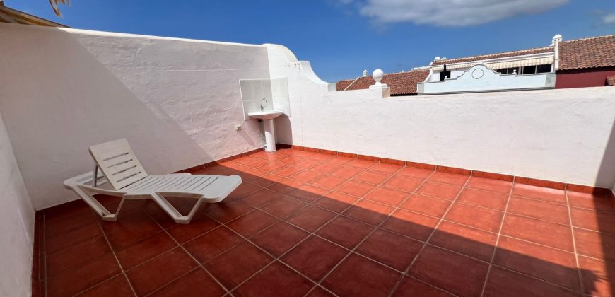 Dom typu triplex na sprzedaż – Jardín Botánico, Adeje, Teneryfa Południowa