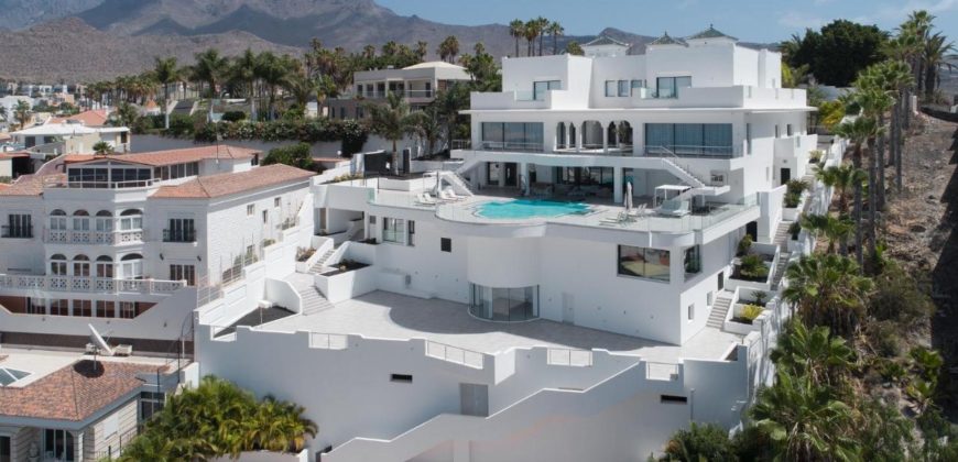 Villa de lujo en venta en San Eugenio – Villa Nápoles