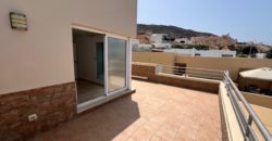 Chalet Adosado en Venta – Los Girasoles, Madroñal de Fañabé