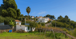 Urokliwa finca w La Florida – działka 1966 m² z budynkiem 32 m²