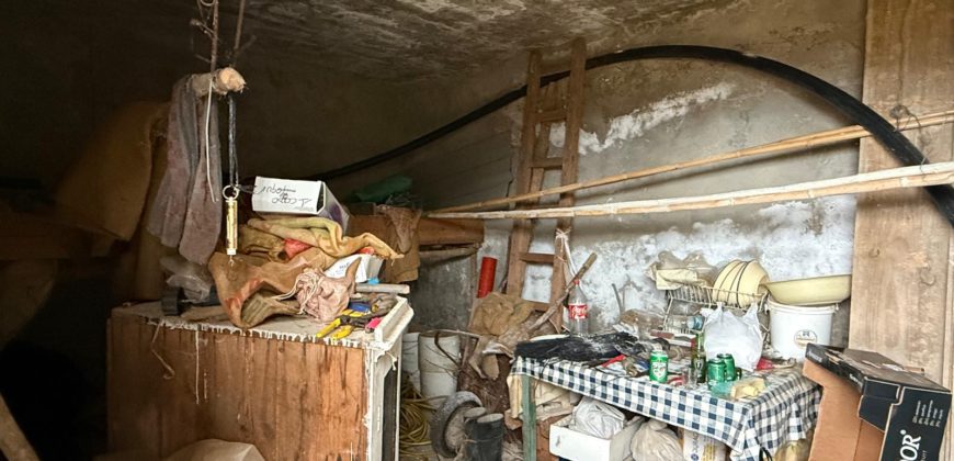 Charming finca in La Florida – 1,966 m² plot with 32 m² building