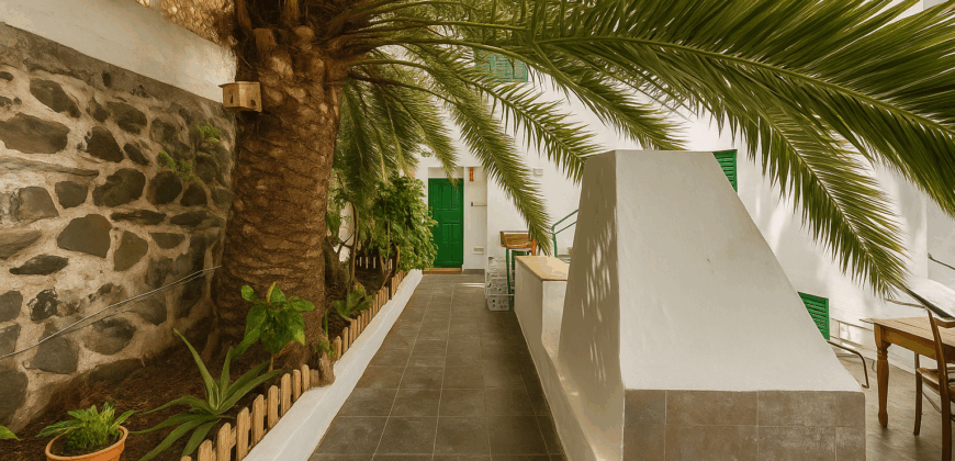 Apartamento con jardín y vistas panorámicas al mar – Playa San Marcos, Tenerife Norte