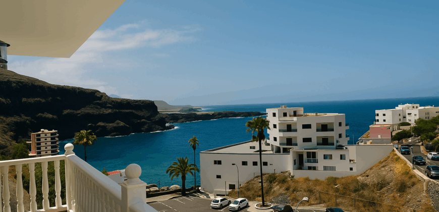 Apartamento con jardín y vistas panorámicas al mar – Playa San Marcos, Tenerife Norte