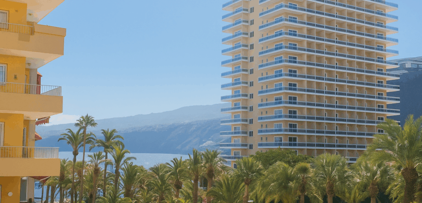 Apartamento con 2 Dormitorios y 2 Balcones – Puerto de la Cruz, Edificio Alta