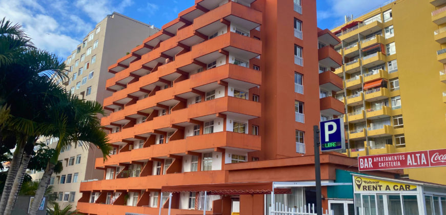 Apartamento con 2 Dormitorios y 2 Balcones – Puerto de la Cruz, Edificio Alta