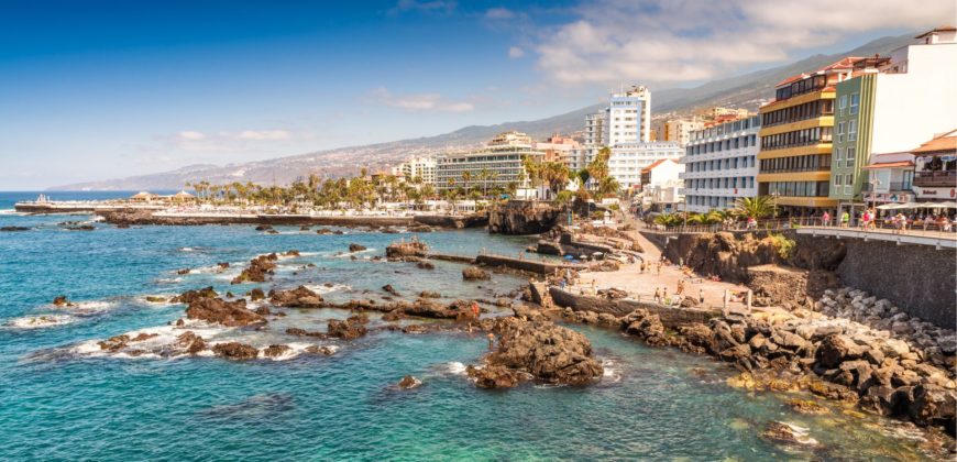 Apartamento con 2 Dormitorios y 2 Balcones – Puerto de la Cruz, Edificio Alta