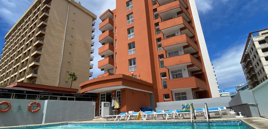 Apartamento con 2 Dormitorios y 2 Balcones – Puerto de la Cruz, Edificio Alta