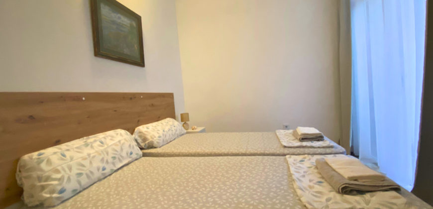 Apartamento con 2 Dormitorios y 2 Balcones – Puerto de la Cruz, Edificio Alta